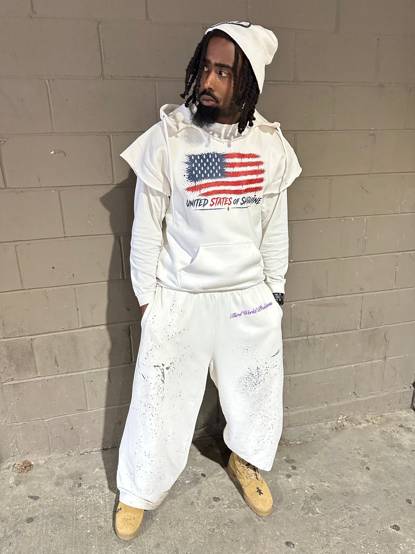 WHITE UNITED STATES OF SANGUINE