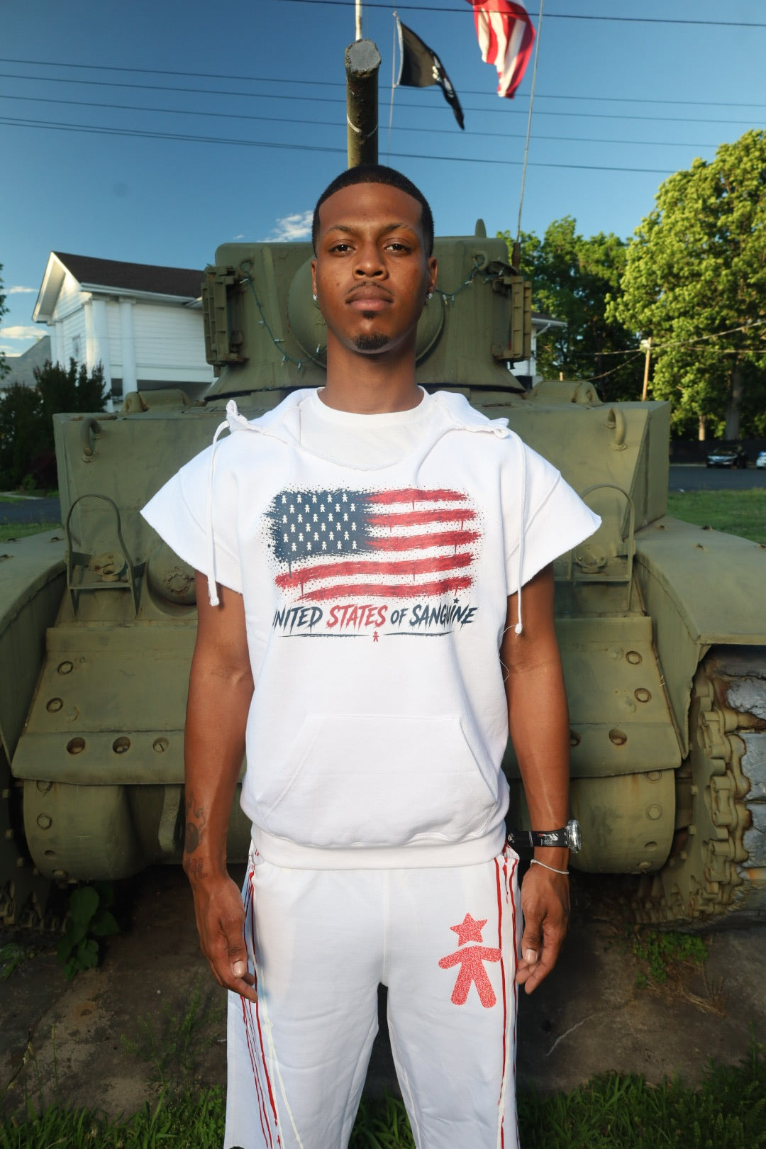 WHITE UNITED STATES OF SANGUINE